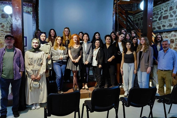 Kocaeli Üniversitesi ve Mimarlar Odası Tarihi Binada Özel ve Güzel Buluşma