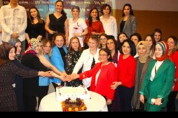 Üniversite-hastane iş birliği ile hemşireler geleceğe hazırlanıyor