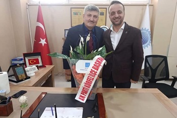 Başkan Okudan, Körfez Birleşik Esnaf ve Sanatkarlar Odası Başkanı Yahya Öztürk' başarılar diledi