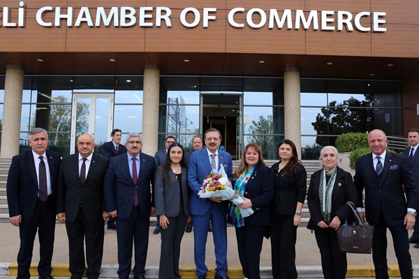 Hisarcıklıoğlu: “Necmi Başkanımız ve Güçlü Ekibiyle Gurur Duyuyoruz”