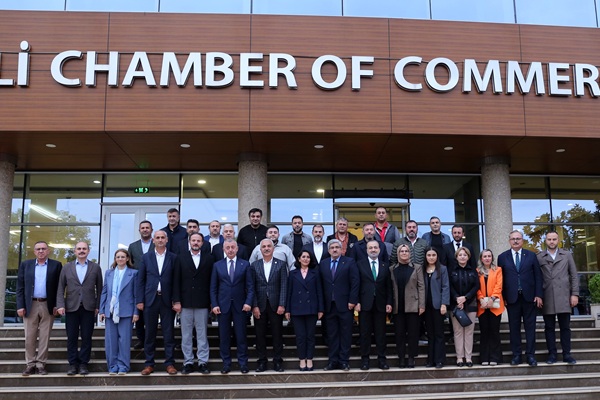 KOTO AK Partili Sevilay Tuncer’e kapsamlı dosya sundu