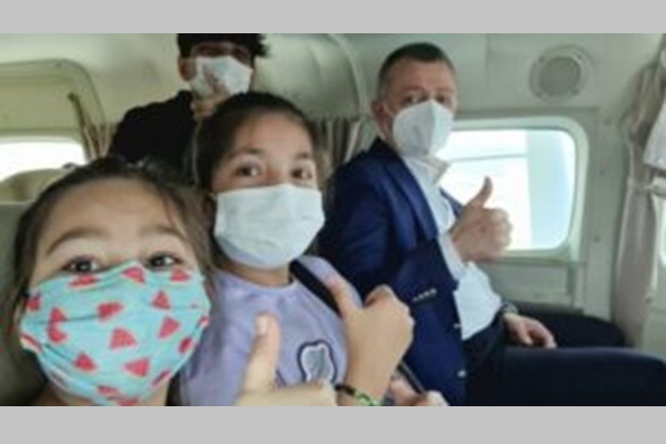 Kocaelili çocuklar deniz uçağıyla körfez turu yaptı