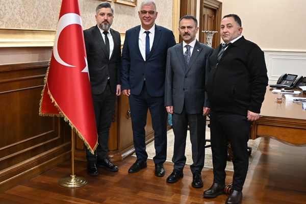 Lastik-iş Sendikası Kocaeli Yönetimi Vali Aktaş’a Ziyaret