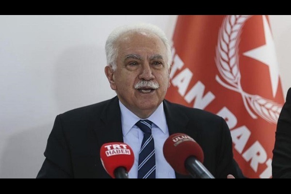 Perinçek: “Akşener ‘Milliyetçi’ maskeli FETÖ görevine devam ediyor”