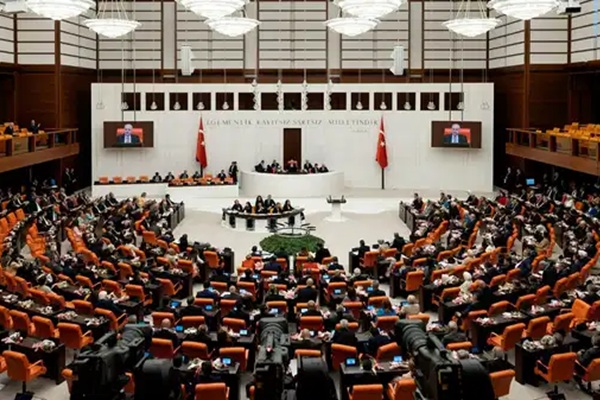 Siyasi Partilerin Üye Sayıları Açıklandı