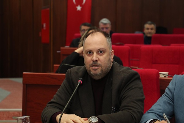 Küçükkaya: “Demokrasi Her Zaman Lazım Olan Bir Sistemdir!”