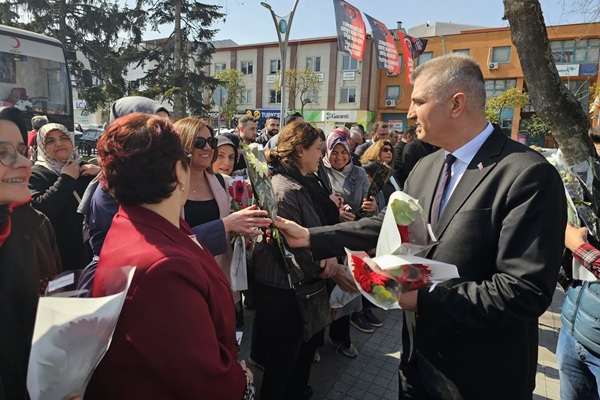 Ali Yıldırım Sezer 8 Mart Dünya Kadınlar Günü