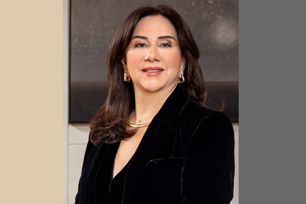 Esra Yazıcı Polisan yönetim Kurulu Üyesi