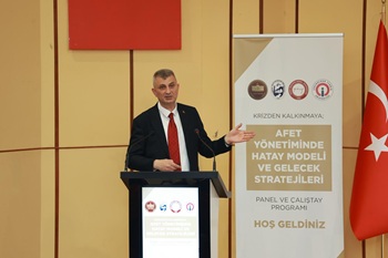 Başkan Sezer, Hatay Depremindeki Tecrübelerini Hatay’da Anlattı