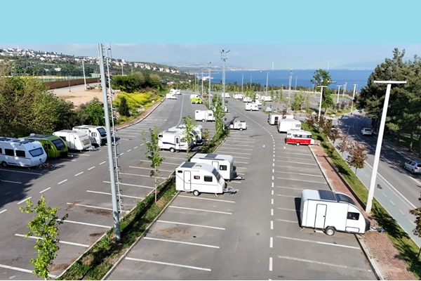 Darıca Millet Bahçesi’nde Kaydı olmayan Karavanlar çekilecek