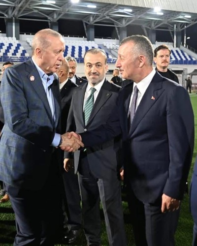 Erdoğan, 'Gençliğin Başkenti Kocaeli!' mtinginde karşılanıyor