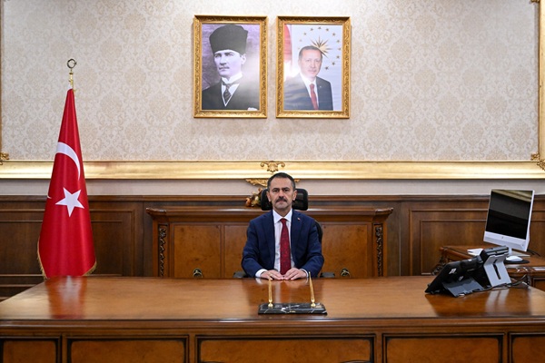 İlhami Aktaş - Kocaeli valisi