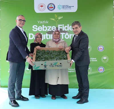 Tarlalar bereketleniyor, Kocaeli çiftçisi kazanıyor 