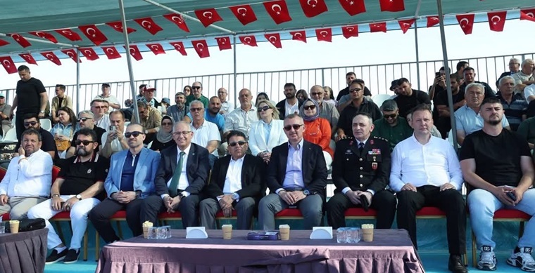18.Sekapark Altınkemer Yağlı Güreşlerinde Başpehlivan Feyzullah Aktürk oldu 3