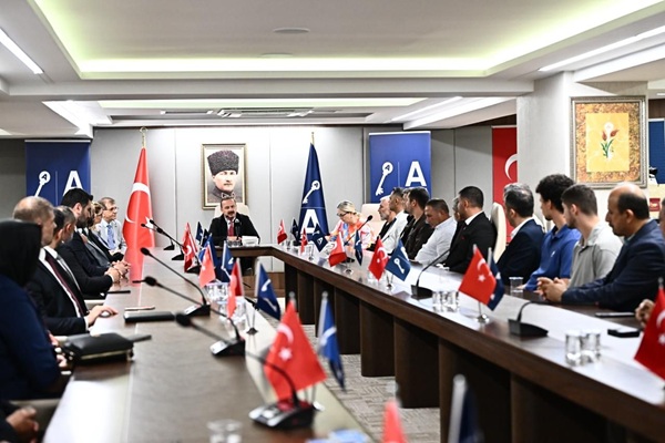 Anahtar Parti'de ‘Millet Divanı’ Buluşmaları Başladı