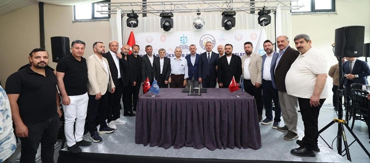 Büyükakın imzaladı: Kocaeli ile Sivas 'Kardeş Şehir' oldu