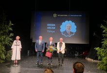 Erdem Arcan Uluslararası Oskar Ödülü’nü Özgür Özel’e İthaf Etti