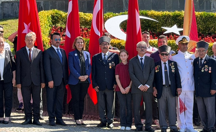 Fatma Başkan: “Yaşasın Bağımsızlık Yaşasın Cumhuriyet Yaşasın İzmit”
