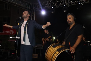 Kapanca Sokak Festivali İzmit’in Kurtuluş Coşkusuyla sona erdi