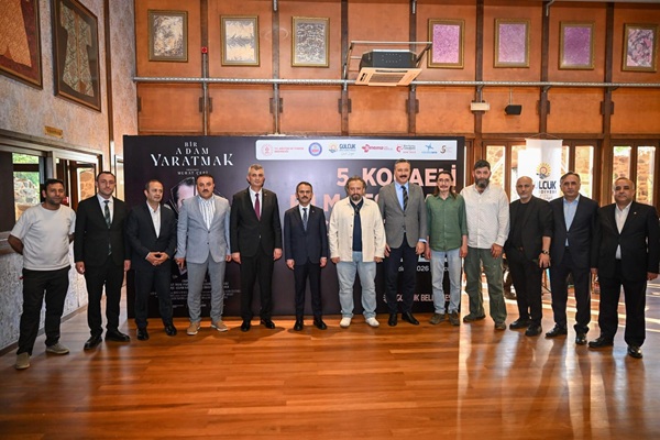 Vali Aktaş 5. Kocaeli Film Festivali Açılış Galasına Katıldı