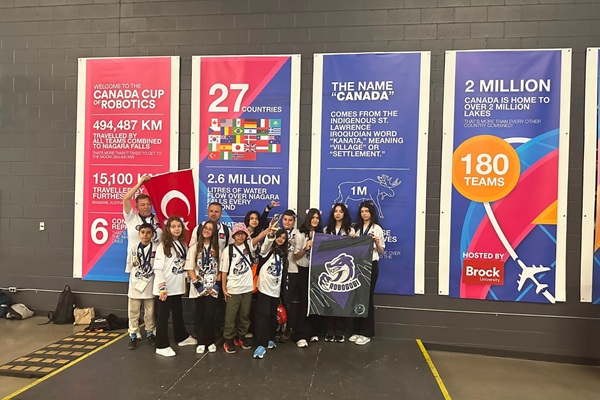 Dünya Sahnesinde Gölcük'ün Büyük Başarısı