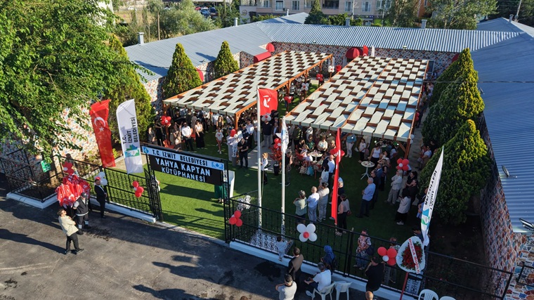 İzmit Belediyesi Yahya Kaptan Kütüphanesi Açıldı