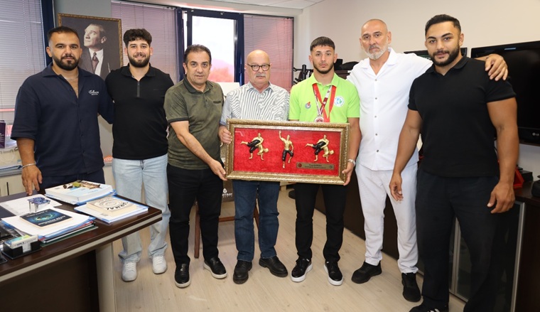İzmitli Pehlivanlardan Kırkpınar’da gururlandıran başarı
