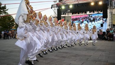 Kartepe'de Balkan Kültürü Coşkusu Yaşandı