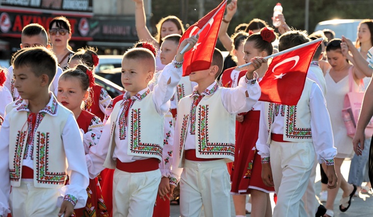 Kocaeli Balkan Halk Oyunları Festivali
