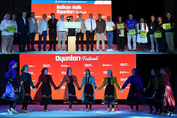 Kocaeli Balkan Halk Oyunları Festivali