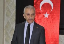 Sağlık Çalışanı Her Gün Biraz Daha Yoksullaşmaktadır