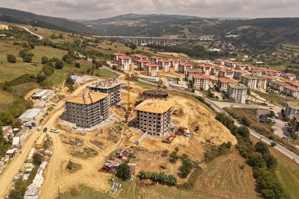 Adliye Lojmanları yükseliyor