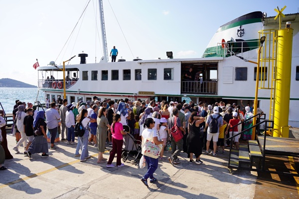 Büyükada seferleri yazın gözdesi oldu