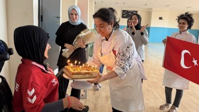 Dünya şampiyonu Havva Alyurt’a kutlama