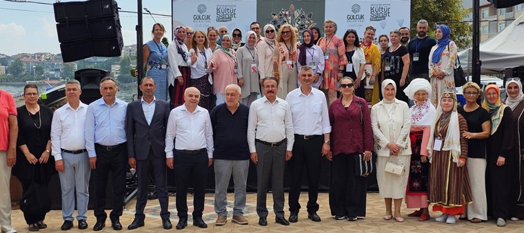 Gölcük Belediyesi Geleneksel El Sanatları Festivali Başladı