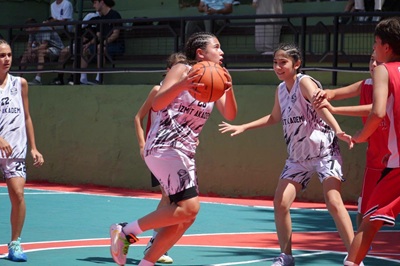Gölcük’te Sokak Basketbolu Heyecanı Başladı