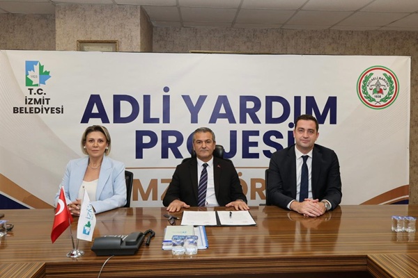 İzmit Belediyesi ile Kocaeli Barosu Adli Yardım Protokolünü yeniledi