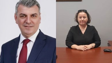 İzmit Belediyesinde iki yeni başkan yardımcısı göreve başladı