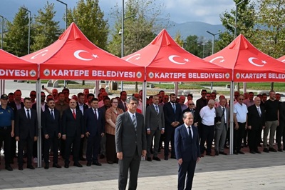 Kartepe’de 30 Ağustos Zafer Bayramı Coşkuyla Kutlandı