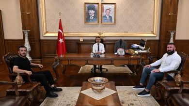 Milli Kick Boks Sporcusu Muhammed Dursun Vali İlhami Aktaş’ı Ziyaret etti