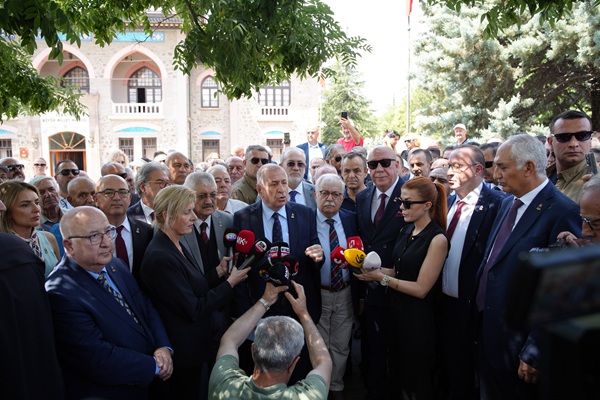 Özdağ: “Bu Yeni Bir Sevr Tasarımıdır”
