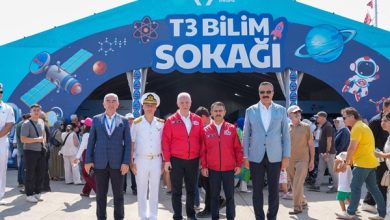Vali Aktaş ve Vali Gül TEKNOFEST Mavi Vatan Alanını Ziyaret Ettiler