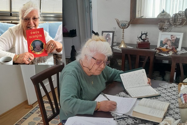 87 Yaşında Üç Kitap Çıkardı