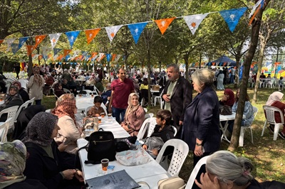 AK Parti İzmit Teşkilatı Piknikte Buluştu