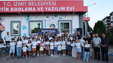 Robotik Kodlama ve Yazılım Evi ilk mezunlarını verdi