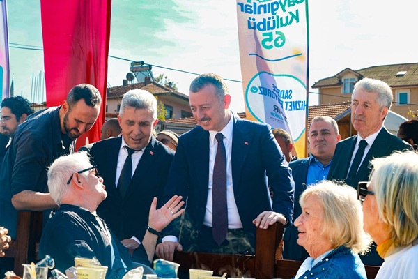 Başkan Büyükakın: “Biz büyüklerimizi sayarak büyüdük”