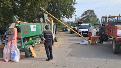 Bu Makine Çiftçinin Yükünü AzaltıyorBu Makine Çiftçinin Yükünü Azaltıyor