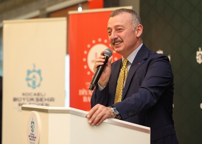 Büyükakın, 12 ilçeden din görevlileri ile bir araya geldi