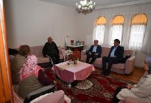 Kartepe’de Büyüklere Gönül Ziyareti