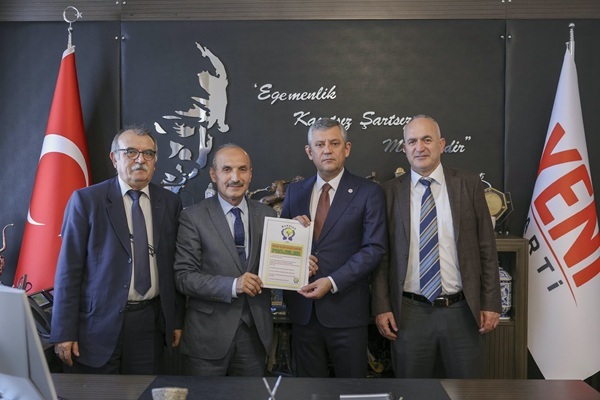 MARSİAD’dan Özgür Özel'e “Özel” Ziyaret